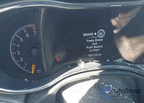 2020 Jeep Grand Cherokee Laredo E 4X2 from USA, damaged, VIN 1C4RJEAG9LC219863